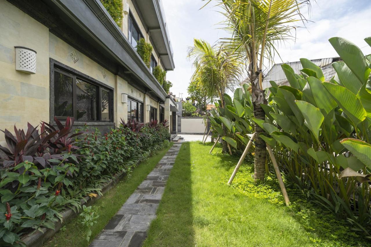 Oyo 2204 Griya Hita Hotel Ketewel ภายนอก รูปภาพ