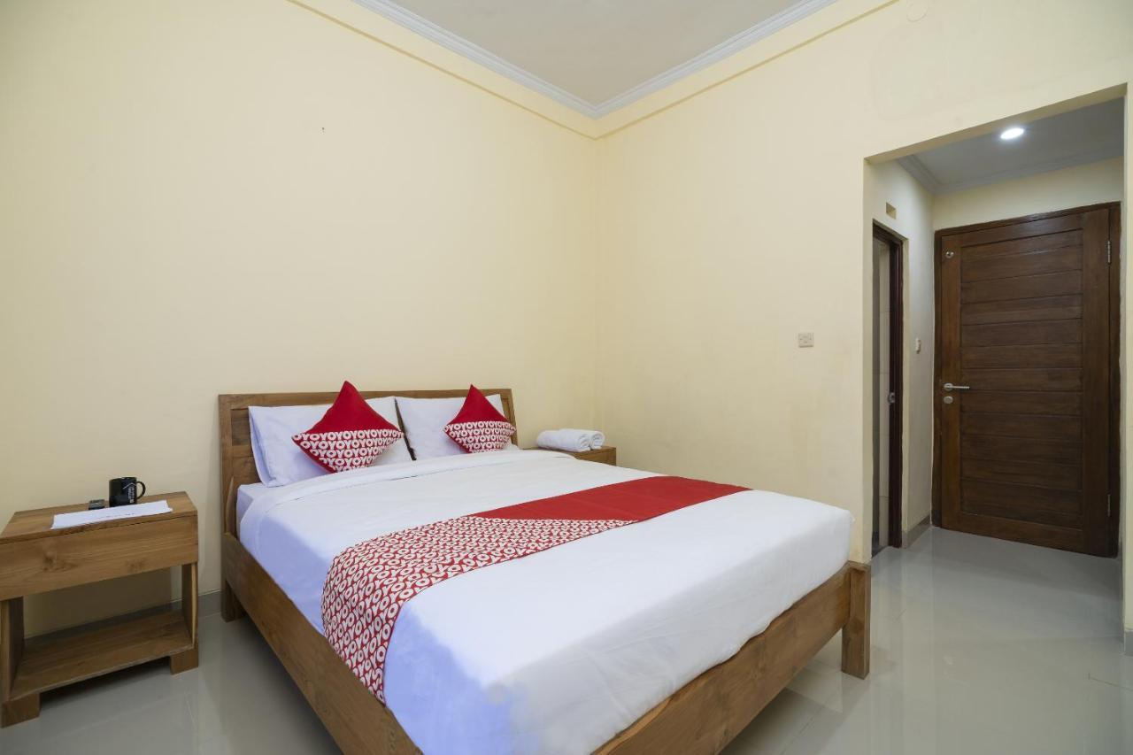 Oyo 2204 Griya Hita Hotel Ketewel ภายนอก รูปภาพ